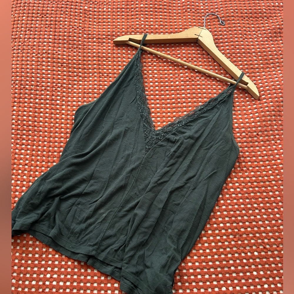American Eagle sexy slouchy tank top